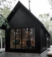 Midnight Hollow | Modern Getaway