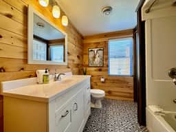 Spacious Farmhouse | Walk to Downtown & Waterfront