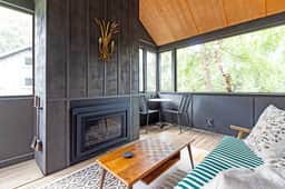 Douglas Hideaway | Modern home w/ Hot Tub & Patio