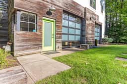 New Listing! Roan & Black Estate