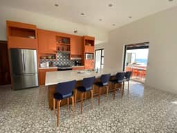 Dream vacation home (4bd/5ba) overlooking Pacific.