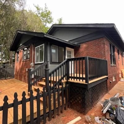 717 Water St #4