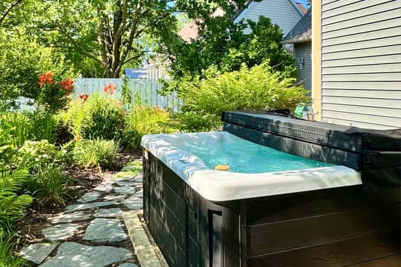 Chic Escape w/ Courtyard, Game Lounge, Hot Tub! - Image 1