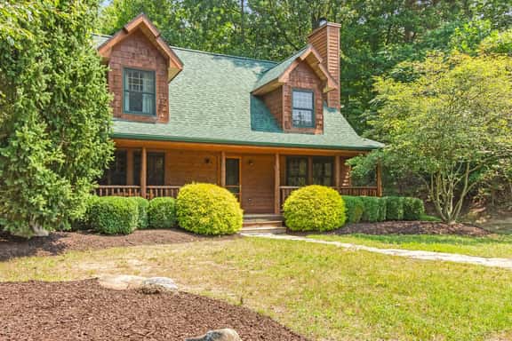 MI Cabin - Image 1