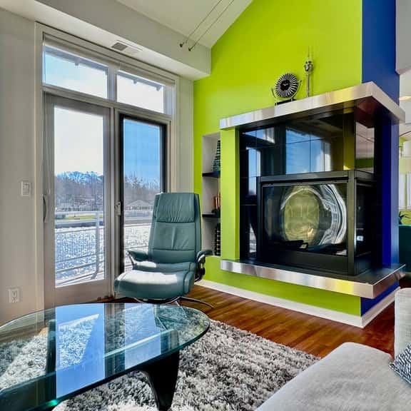 Stunning 3BR Condo w/6 Decks & a Boat Dock - Image 1