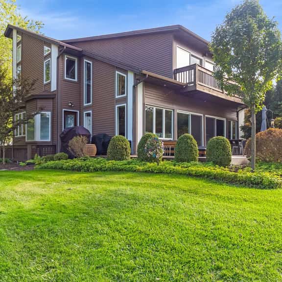 Spacious 5BR Home | Sauna | Game Room |Fireplace - Image 1